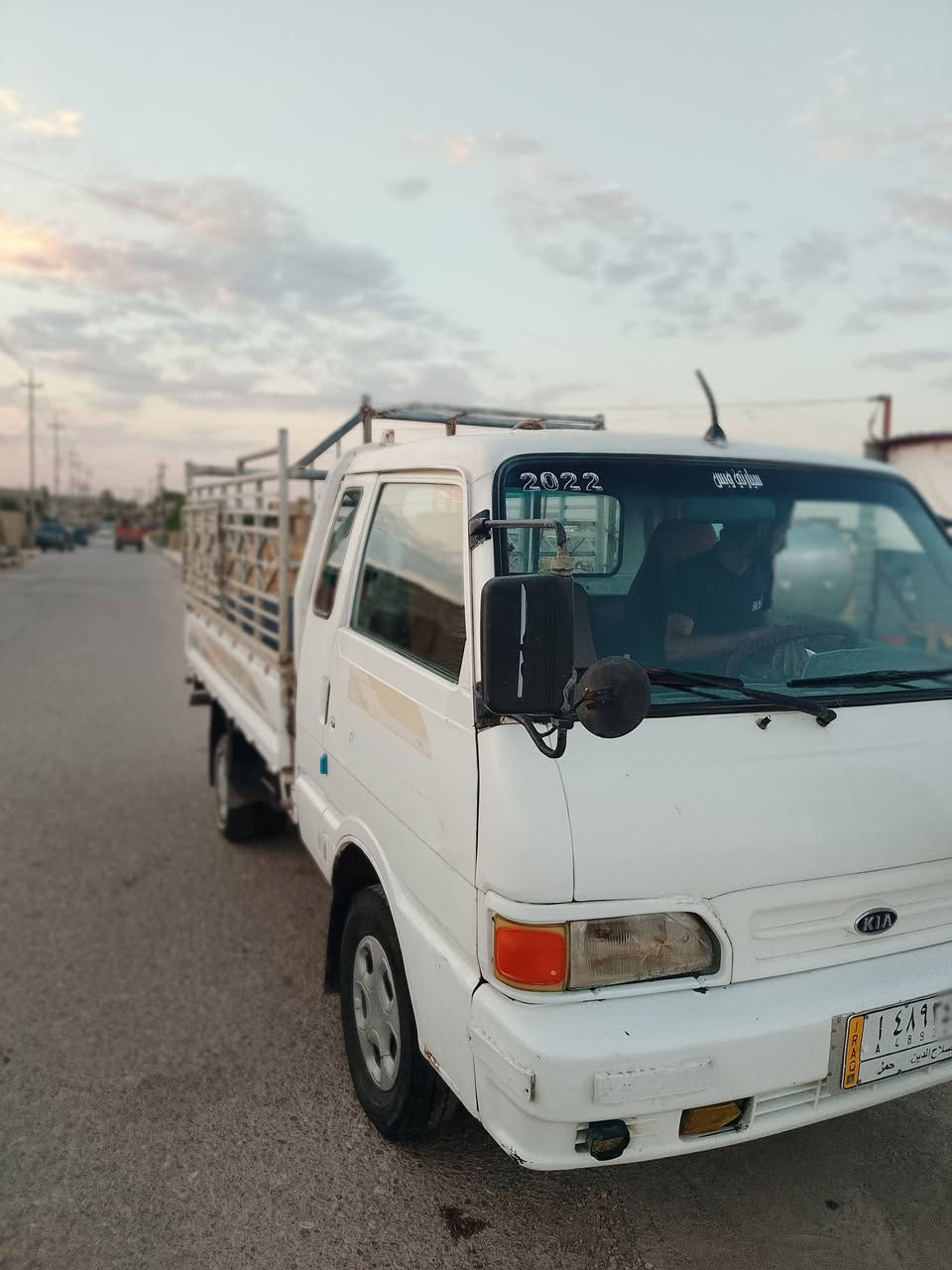 اخوان كيا بنكو سعر 65 بيها مجال للشاري   موديل 96 كير محرك شرط اي طخة ظربة مابيها كلها شرط   شاصي شرط مامكصوصة  سنوية 2027 شرعي ابن عمنة شرط تحويل تواصل رقم وتساب اومازنجر او تصال ‏‪0751 117 0445
