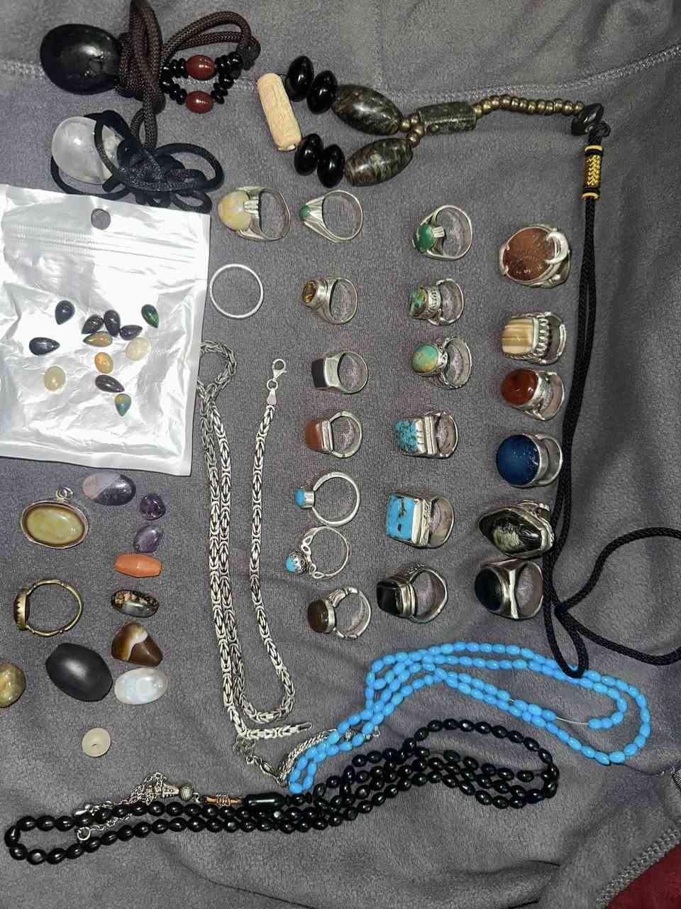 كل قطعه وسعره


**إذا كنت صاحب هذا الإعلان وتريد حذفه لأي سبب، رجاءا أرسل رسالة إلى الدعم الفني**