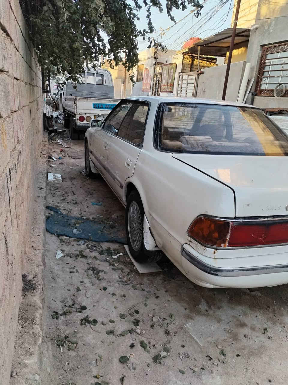 السلام عليكم مارك للبيع موديل 92 رقم نجف سنويه ساقطه محرك ونجي ناعم كلش حلو بس بي بدايه بخار جير كلش حلو لا بيقص ولا عيب شرعي ولا نقل جثه ولا ضربه السياره شوفت عينك تخم تاير جدد حداديه 100% كهرباته كلها شغاله والسياره شوفت عينك والعنوان نجف شارع المطار والسعر خاص هذا رقمي***********
