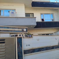 الدار للبيع يرموك.   قرب جامع النعيمي             المساحه 100 متر الوا...