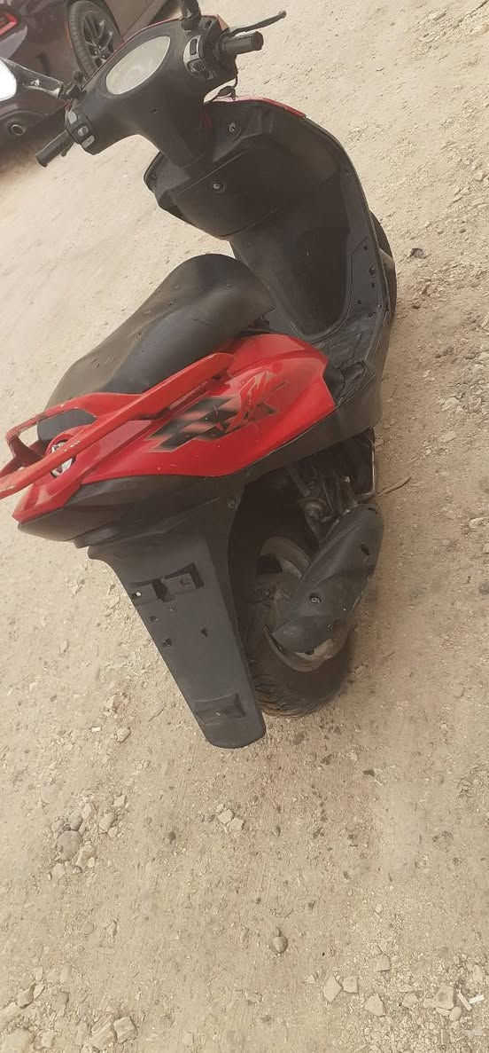 سلام عليكم دراجه ماكس سلف هندر كهرباته كله شغاله مكينه ناعمه شلع معدل دراجه كله بلاديه أوراقه كامله مكاني غزاليه سعر ٣٠٠شراي شراي يخابر ***********
