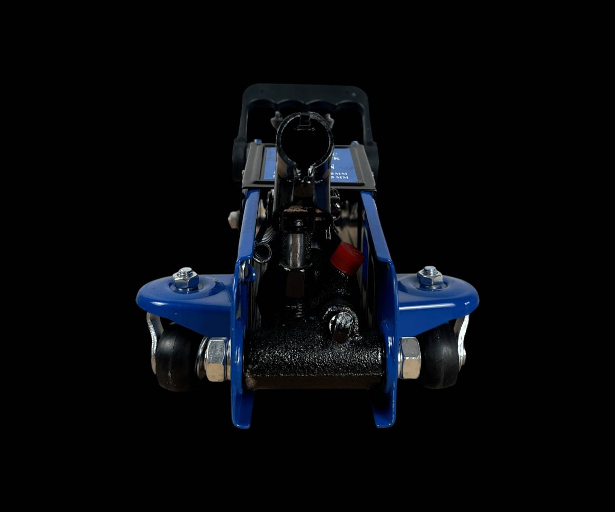 جك سيارة هيدروليكي بقوة 2 طن 💪

مثالي لتبديل التواير بسرعة وأمان

تصميم عربانة بعجلات لسهولة الحركة

ارتفاع يصل إلى 305 ملم

تحكم سلس في الرفع والتنزيل

مناسب للبيت والورشة

اختيار عملي لكل سائق 🚗

توصيل بغداد3000
محافضات 5000