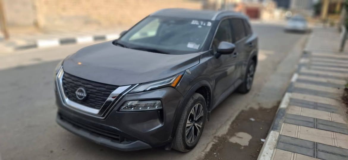 السلام عليكم نيسان روج2023 دخول جديد بدون رقم مواصفات SV دفع رباعي كشنات جلد مكينه 3 سلندر سياره حادثة حلو فقط بنيد ماشيه 7 ميل فقط سعر 140 وبيها مجال مكان الناصريه مركز رقم الهاتف*********** البصرة, العراق
