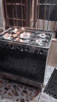 طباخ ايطالي السعر 175 وبي مجال لشراي وتساب ***********
