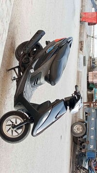 ماكس بوشه • ٤٩ • نضيف