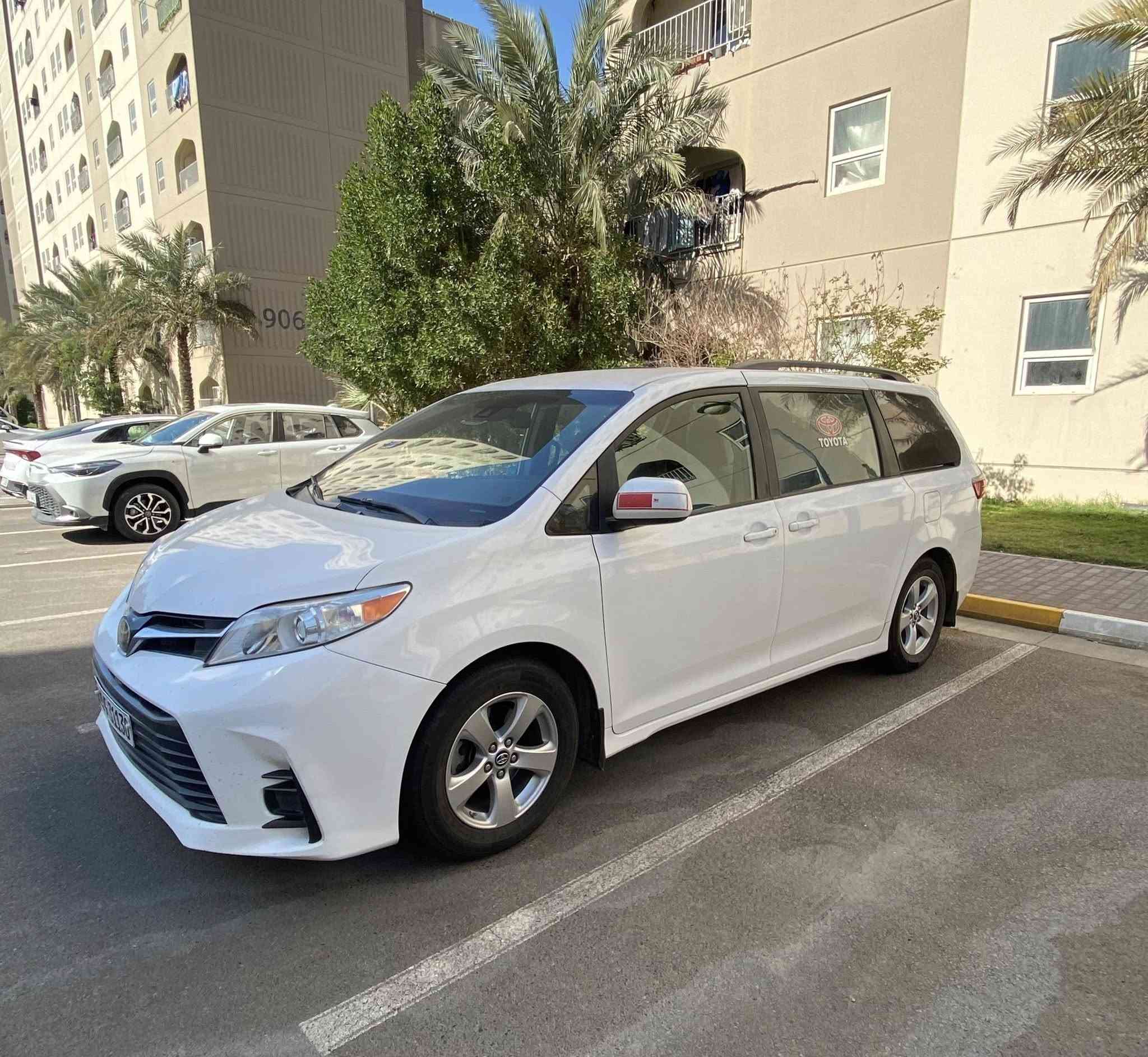 للبيع سينا موديل 19 حادث خفيف بدون ارباك مكان سيارة بغداد  ***********
