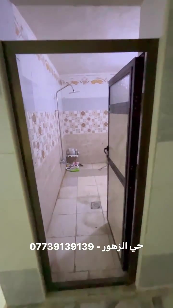 شقة للايجار بحي الزهور للتواصل ***********

