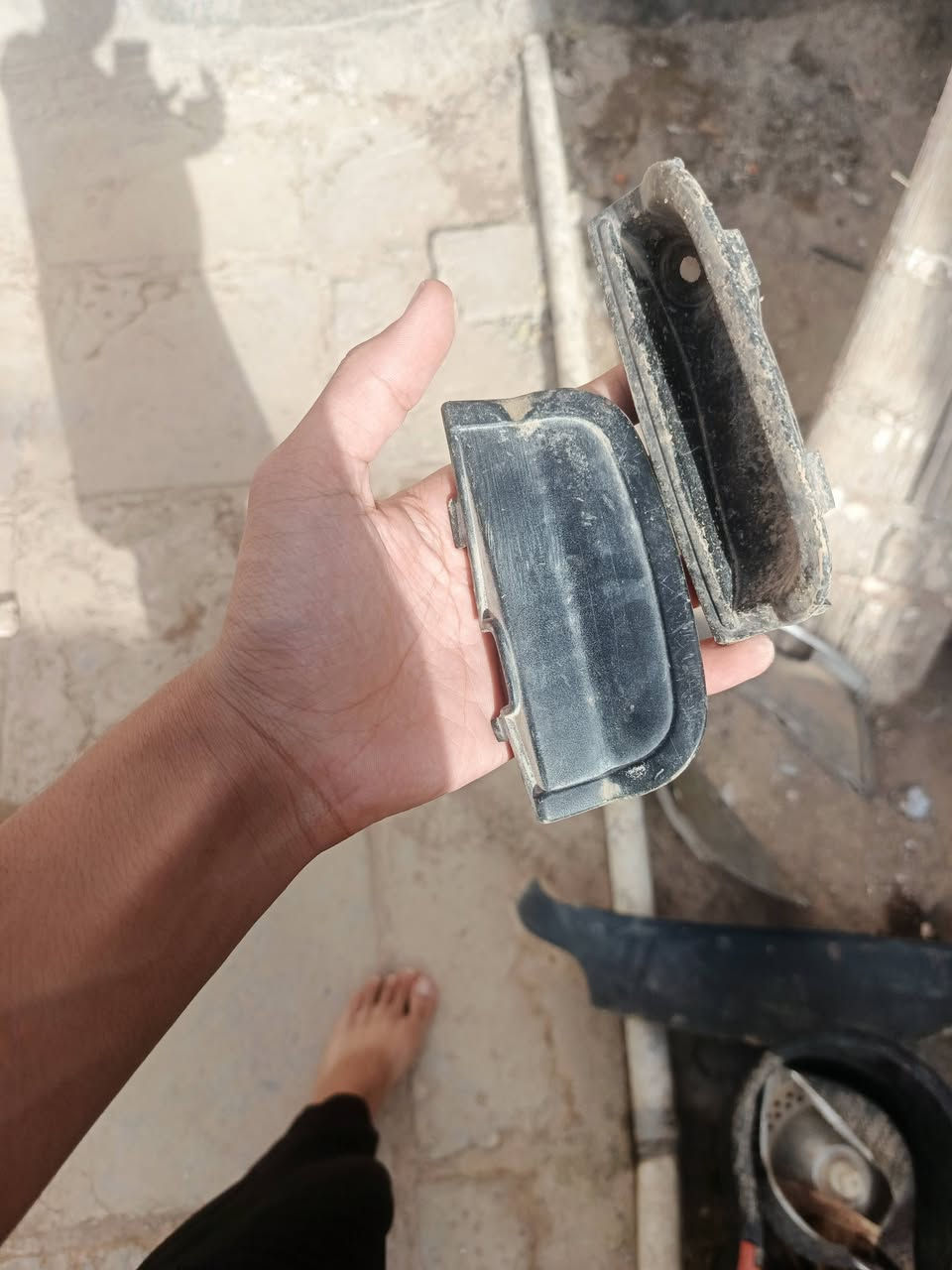دراجه بتره للبيع كامله تشتغل سلف هندر (عوزه باتري)  شرط اول هندر رقمي *********** واتساب فقط
