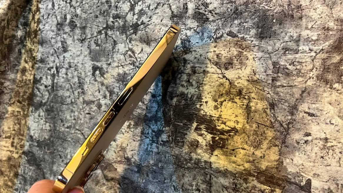 ايفون 13 برو ماكس ذ 128 دبل سيم نورمال مامفتوح شرط ضد المي بطاريه 79🔋بلادي قطاره بشحن شرط سعر 670 وبي مجال للتواصل *********** او خاص
