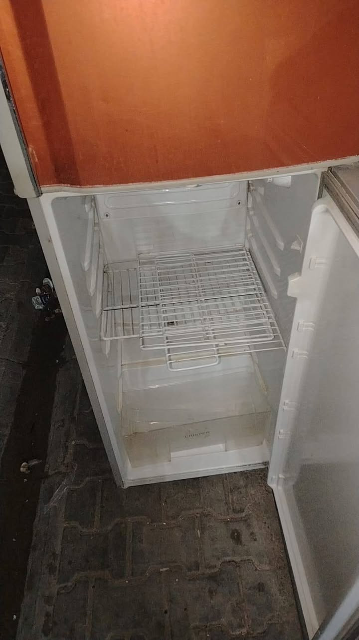 ثلاجه للبيع بسعر 150الف شغاله ونضيفه


**إذا كنت صاحب هذا الإعلان وتريد حذفه لأي سبب، رجاءا أرسل رسالة إلى الدعم الفني**