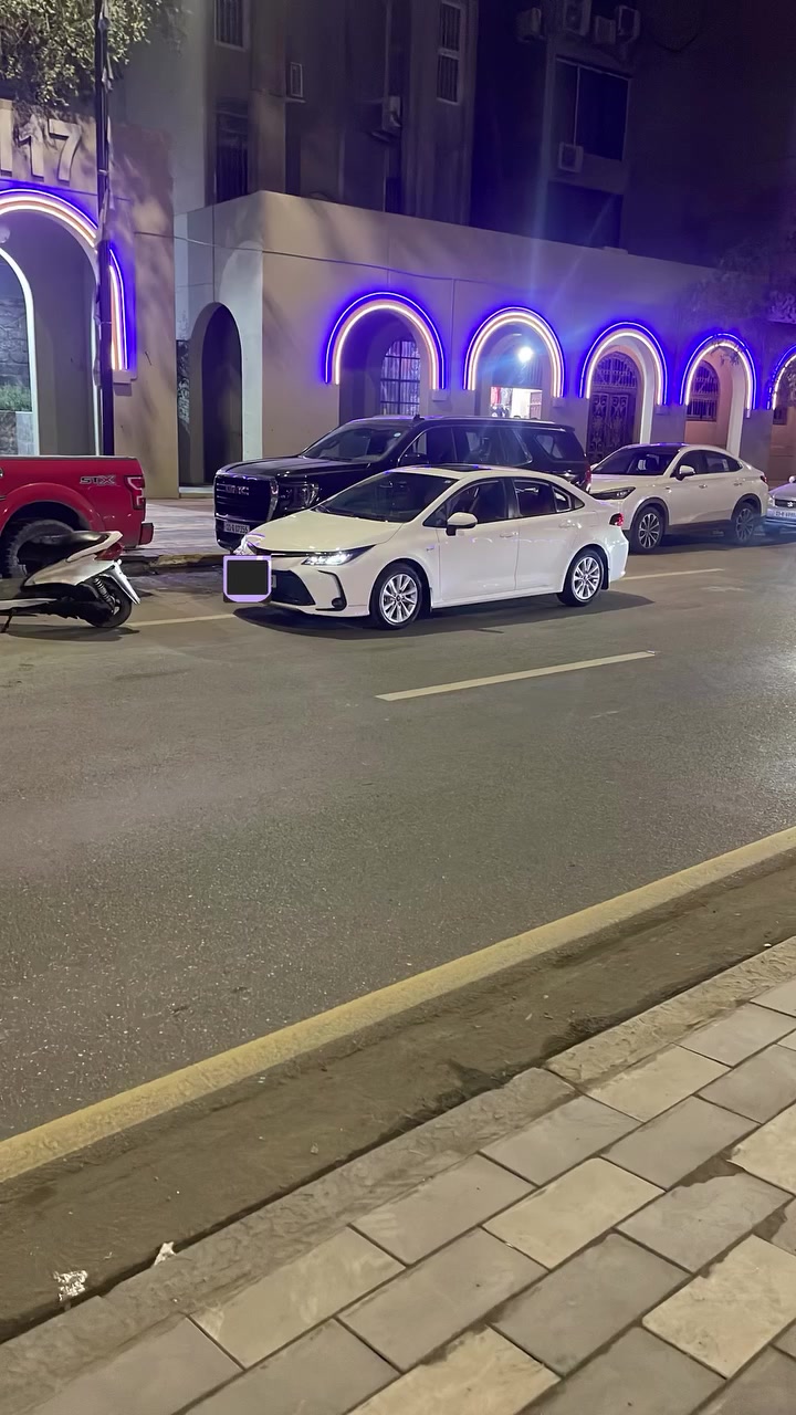 السلام عليكم
كورلا 2024 فول مواصفات 

كشن كهرباء 

داخل جلد احمر 

سبايدر خلفي بلادي 

ماشيه 17ونص  الف 

السياره بعدها جداً نظيفه 

رقم بغداد باسمي  

دهن مبدل جديد 
بيهه رصعه بالبنيد موجوده صورتها 
وصبغ بسيط بالجاملغ الخلفي مؤشر بالصوره 
السعر 145 

***********

مكاني بغداد
