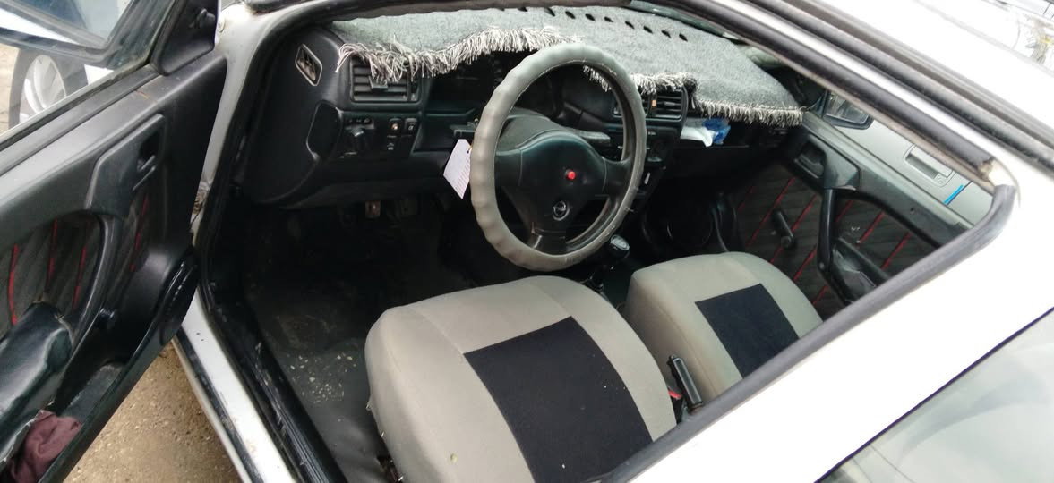 فكترا حجم 18 
كير ومحرك شرط 
كير عادي 
دعم مابيها فقط بخ جمالي
رقم وسنوية جديد
السعر 43
***********
***********واتساب
العنوان دهوك دوميز فايدة سميل, دهوك
