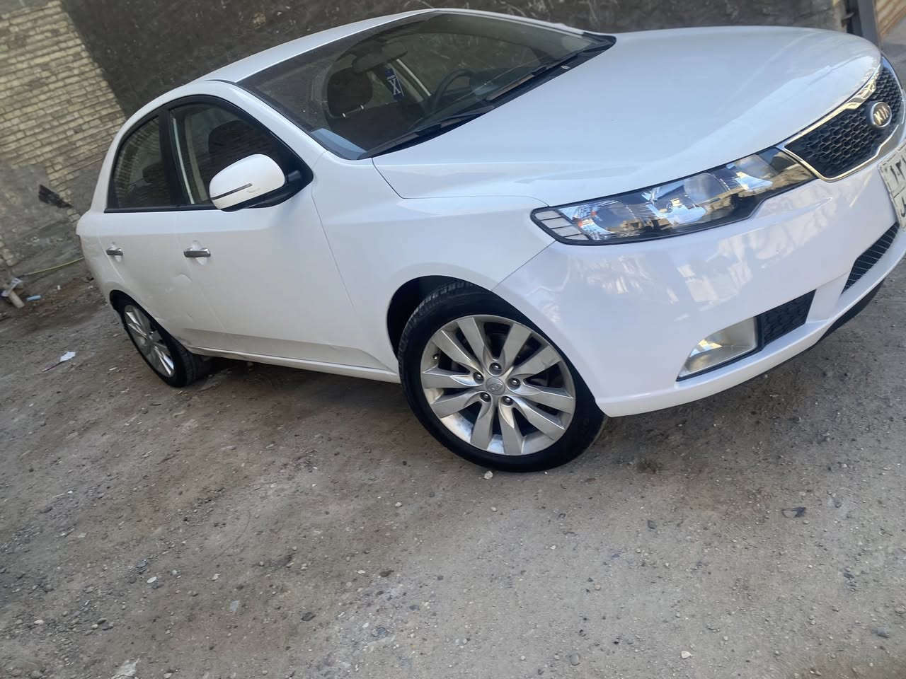 السلام عليكم  للبيع2013 مكفول بدون صبغ رقم اربيل القديم
السعر ١٠٣ مكاني بغداد حي الجهاد 
***********
