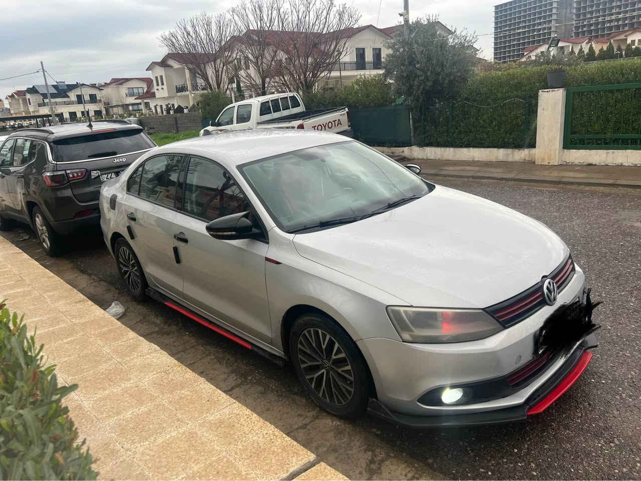 Jetta 2014 xaleji makina 2.0 be torbo marxub clean title be boyax 2 jey gchkay pdr nak sarda kut sayaraka zor zor xawen u be 3ayba full kamalyata taxm whel u tayay 2021 belade lasara 4 jam karabaya qfl markazya har 4 jamish ba control barz u nzm dakre ger u makinash ba shart burxi le banadraya tabred u karabayati ba shart daway 120 waraqa u mamalaki brayanashi tedaya أربيل, العراق


**إذا كنت صاحب هذا الإعلان وتريد حذفه لأي سبب، رجاءا أرسل رسالة إلى الدعم الفني**