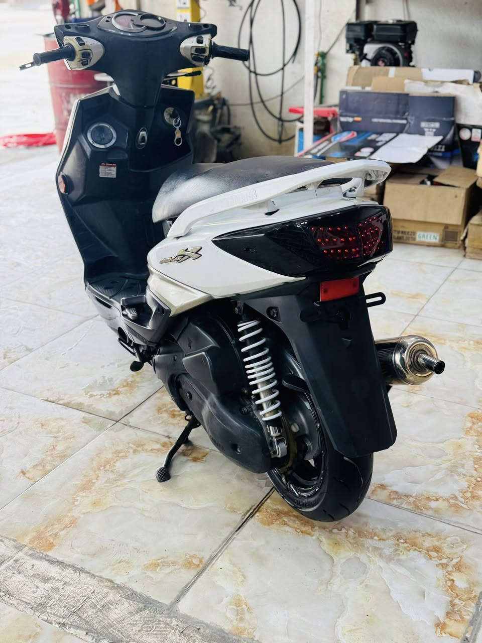 السلام عليكم سكنس فحل كابريتر طلاعات بوشه ٥٨ فول تزويد ويل كب ⭐️.صلنصه صجميه ستيل أم نغمه قبق فلاوين يدات بريك سلف جبير قطره دهن تايرات جلاتين بكلايت لد أشاير لد كالاحلام رياضي الدراجه شلعه ومعدل متلزم نقص بس دشبول ميشتغل السعر ٨٠٠ وبيها مجال مكاني دوره شارع ٦٠  رقمي ***********
