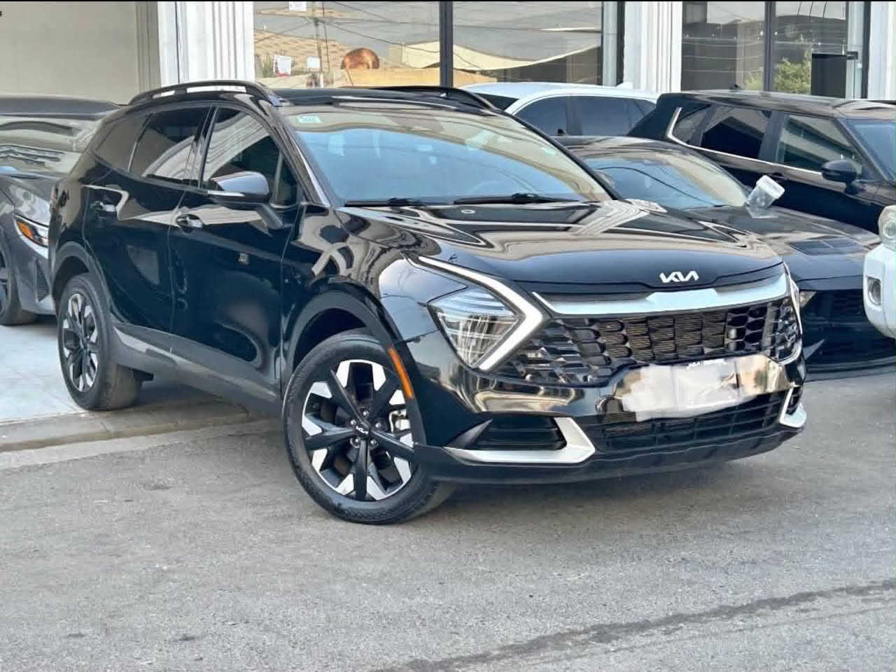 2023  KIA Sportage,X-line 

كيا سبورتاج  2023 - X-line 

الضرر سطحي - جملغ عكس سايق و باب صبغ بدون دواخ

اللون اسود  

ايرباكات سليمه 100/100 

مواصفات فول 1/1 

بانوراما 

بصمة

ابواب بصمة

تشغيل عن بعد

داخل جلد

كشن جلد

كشن هيتر

كشن كهربائي 

شحن وايرليس

تبريد قطعتين

شاشة ديجيتال

شاشة كبيره

كاميرا

رادار امامي و جانبي

تحديد السرعة

تحديد المسار

ويل كب

صندوق كهربائي 

تحكم ستيرن

نظام سبورت

نظام ايكو

لايتات ليد 

لايتات زينون

اوتو هولد

سيستم سماعات harman

بريك بصمة

و هواية مواصفات اخر

تواجد اربيل - رقم اربيل جديد

#سعر 220  ورقه🔥

ماشي 18000 ميل

صور حادث بالتعليقات 

للتواصل ***********
