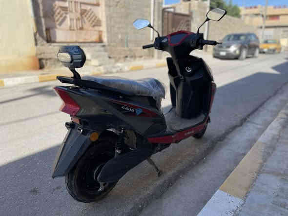 السلام عليكم
سكنس 24 الماسة 6 بطاريات دراجة نضيفة كهربائيات كلها شغالة دراجة ما متعوبة كلشي عل فحص سعرها450 وبيها مجال اي استفسار خاص 

رقمي ***********
