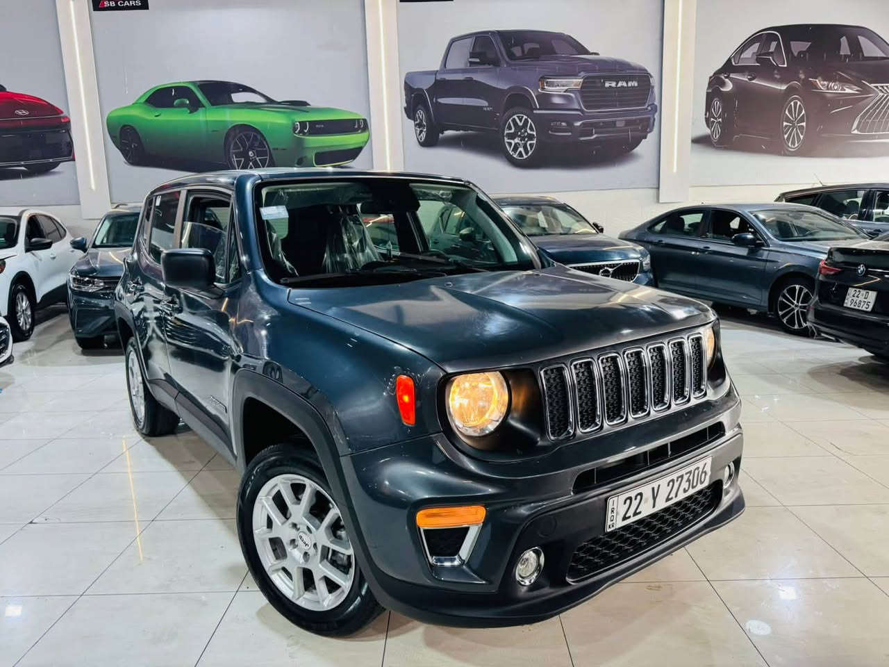 Jeep renegade 2023
سعر بلاش 109$🔥🔒
***********
***********

مواصفات لاتتيود
دفع رباعي4❌4
شاشة كبير
وياله ١٨
تحكمات ستيرن
كاميره
بروجكترات
ضرر❌2 قطعه صبغ ٢ كلير امريكا بجم سليم
مرقمة اربيل تحويل او الوكالة ثاني يوم
موجودة 📍اربيل معرض BRWA cars🚘 

***********
***********

