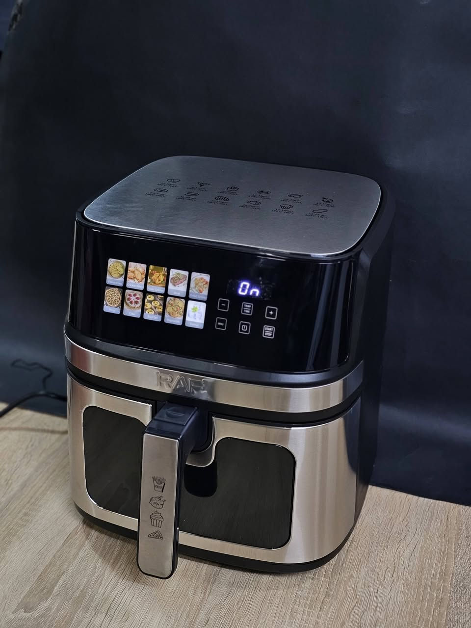 سڵاو
ئەم کاڵایانە بە جملە بەردەستە 
واتساپ ***********
سعریان زۆر گونجاو
