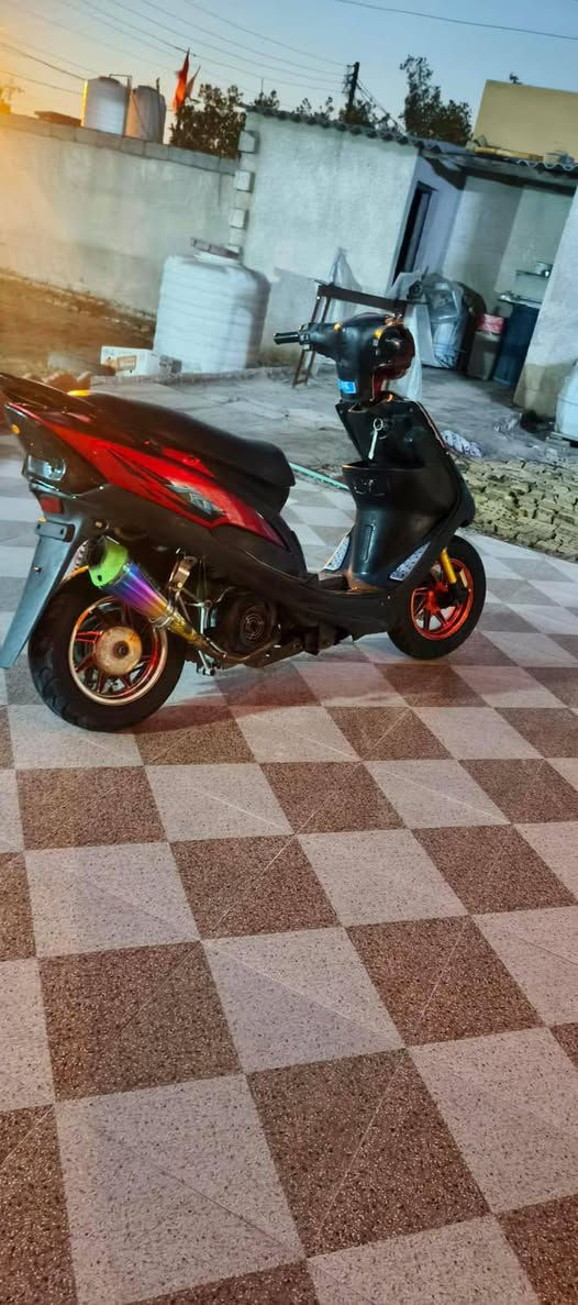 سلام عليكم😍
ماكس عدله مزوده😈
55شلعه ومعدل 👿
كلجاتwf 💀
دبلات رياضي 🤑
صالنصه رياضي وبيه كاتم👂
مكان بسمايه
السعر 550 وبيه مجال بسيط
رقم الهاتف***********
