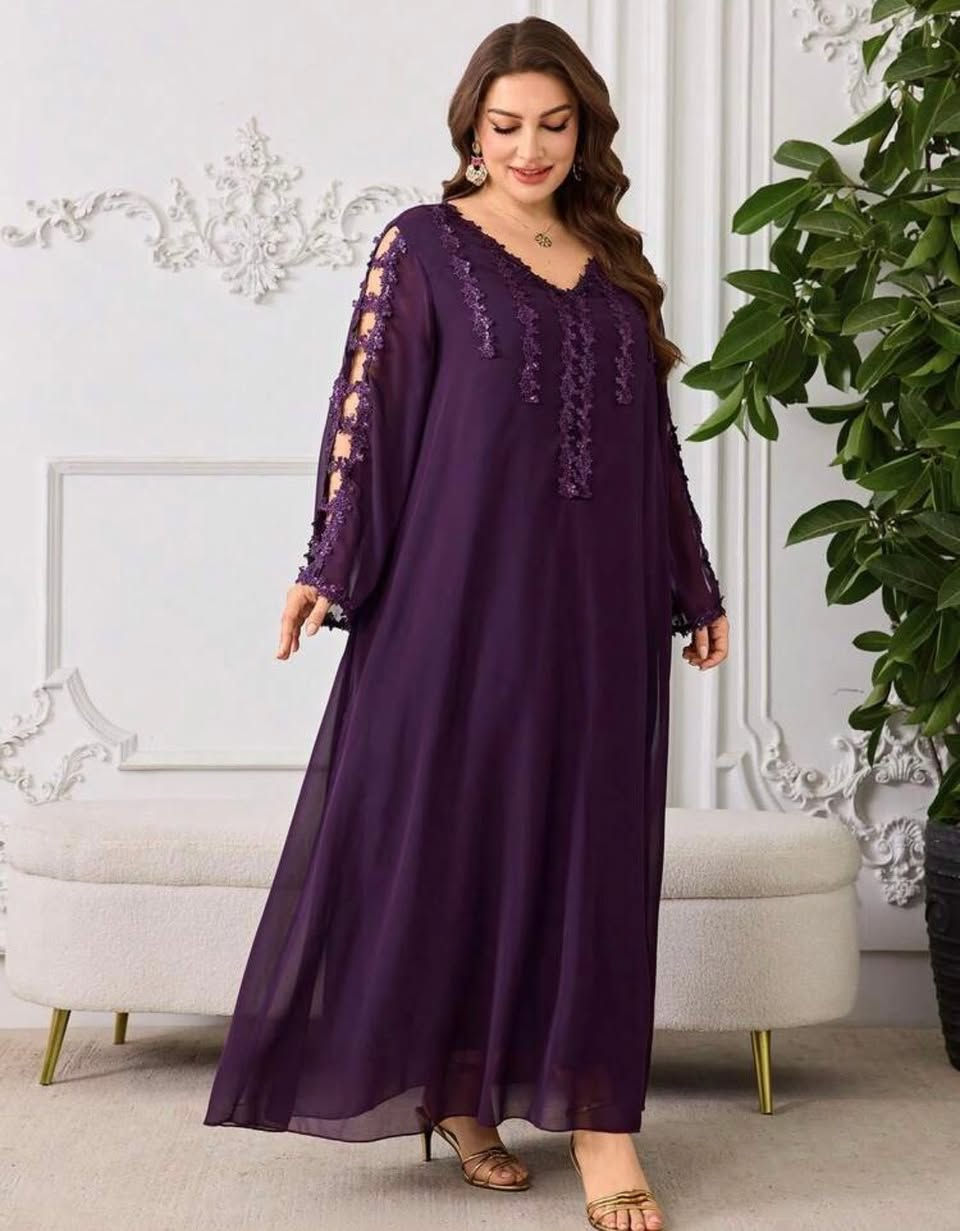 نصدمكم صدمه 
أنا الفستان هذا نزل لتخفيض 
السعر 360 الي 260 
لكن طابعا تخفيضات 3 ايام 
تتوفر بالحجز 18 اليوم 
نقبل دفع بطاقه 
حواله 
كاش


**إذا كنت صاحب هذا الإعلان وتريد حذفه لأي سبب، رجاءا أرسل رسالة إلى الدعم الفني**