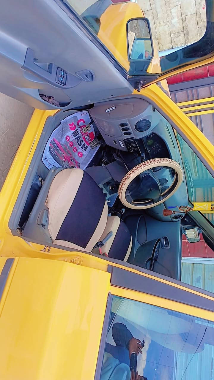 سلام عليكم سايبا موديل
٢٠١٤ السياره خير من الله مكينه كير بلجيس كهربائيات كلها شغاله تبريد عاطل السياره مصفره هيئه وغرامات تخم تاير جديد صدرها جديد رقم بغداد بسمي
شواصي بلجيس السياره
جديده  مذب عليها ربع كامله مكمله مكفوله من الصبغ والتبديل السعر ٣٨ وبيها مجال شي بصيط مكان الشعب حي الجزائر 
هاتف ***********
