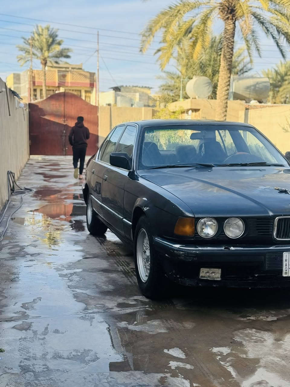 سلام وعليكم بيم مديل 88  حجم 735 صبغ جماليع كير محرك خير من الله ترايك وين ما تريد الاستفسار اتصل عل رقم وبيك خير ودلل 
***********
