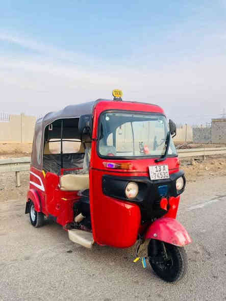 سلام عليكم تكتك 🛺للبيع موديل2022/11معه تخم تايرات جبلي+مسجل+تكتك نضيفه تجي وتشوف بعينك +فقط مبدل زنجيل العنوان ميسان العماره ابو رمانه //***********//المو شراي لايتصل❤السعر 8ونص وبيها مجال
