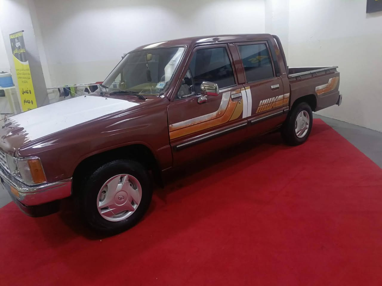 ماشاءللە شتی جوانوو نازدار توێتا پیکاب بۆ فرۆشتن مۆدێل 1987 ئارم پلاستیک سلێمانی ئارموو ئەوەلیات بەشەرت گێڕو مەکینە و ئەکسل بەشەرتی 10فیتەر تەقەو ڕەقەی بەشەرت چرکەی تیانیە کارەبای هەر هەمووگیانی ئیشەکا گەرمی فڵچە لایت تەجیل هەمووی بەشەرت گڵۆپ نوقسانی نیە ناو دەری وەک بیلاد ماوە بەرگە کوشین و بەرگە دەرگای تازەی تێ گیریاوە کامل جوانکاری بۆ کراوە چوار تایەی تازەی لەژێرە دەعموو لێدرانی نیە قرچیشی نیە هەمووگیانی بەشەرت سعری 40 وەرەقەو کەمێک مەعمەلە موشتەری نیت بێزارم مەکە شوێن کەلار ***********
***********
