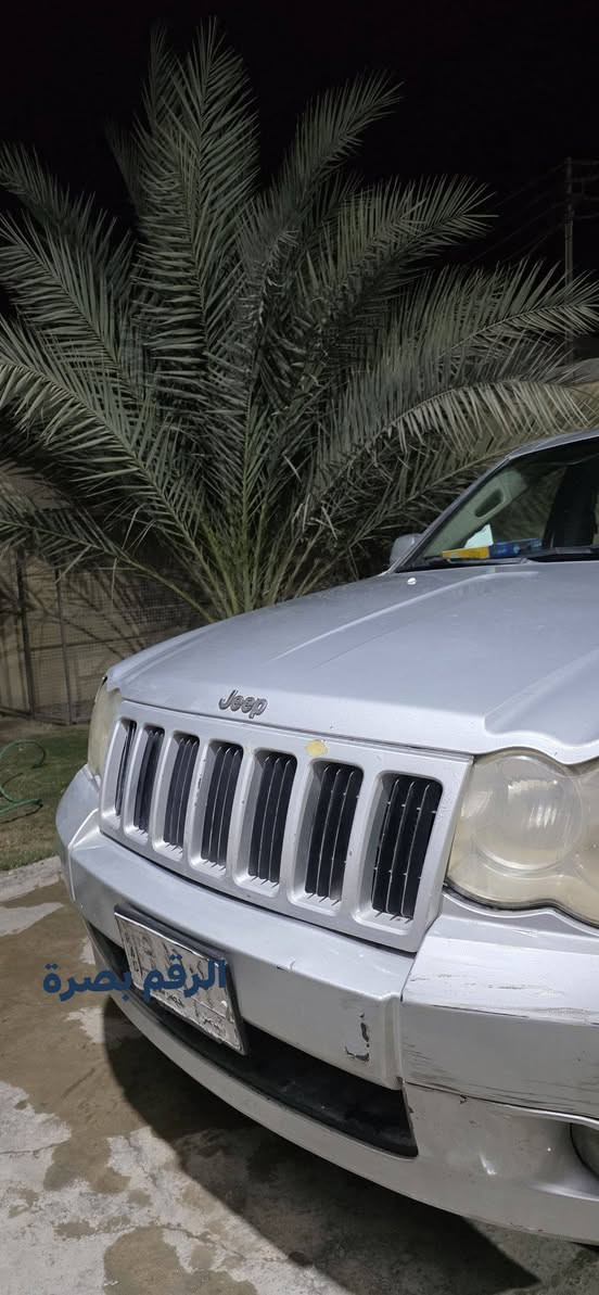 جيب ٢٠٠٨ 
فول مواصفات 
طخم تاير جديد
حداديه شد جديد 
محرك مفتوح شغل نظيف 
كهربائيات شغاله 
وارد امريكي ضربتهه بالجاملق الايمن 
الرقم بصرة 
راعيهه موجود بصرة 
التحويل يمته ماتريد
السعر ٩٨  
الاستفسار عن باقي التفاصيل الاتصال ***********
