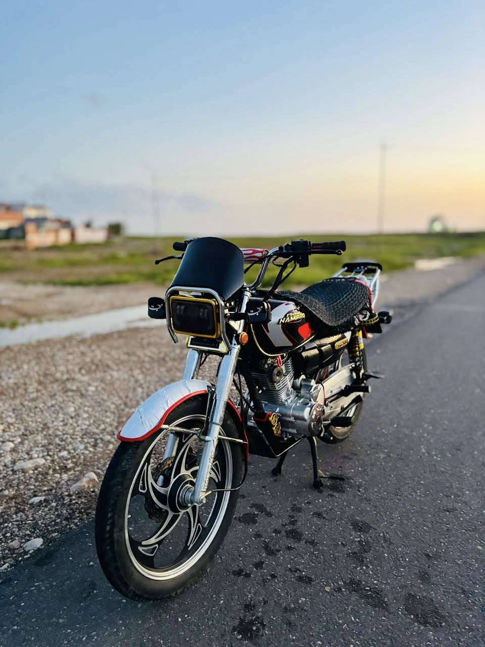 مراوس او بيع
نامي برو 25
محرك 200
دراجه ماشيه 7000
شرط شلعه ومعدل 
ماناقصها اي شي 
***********
