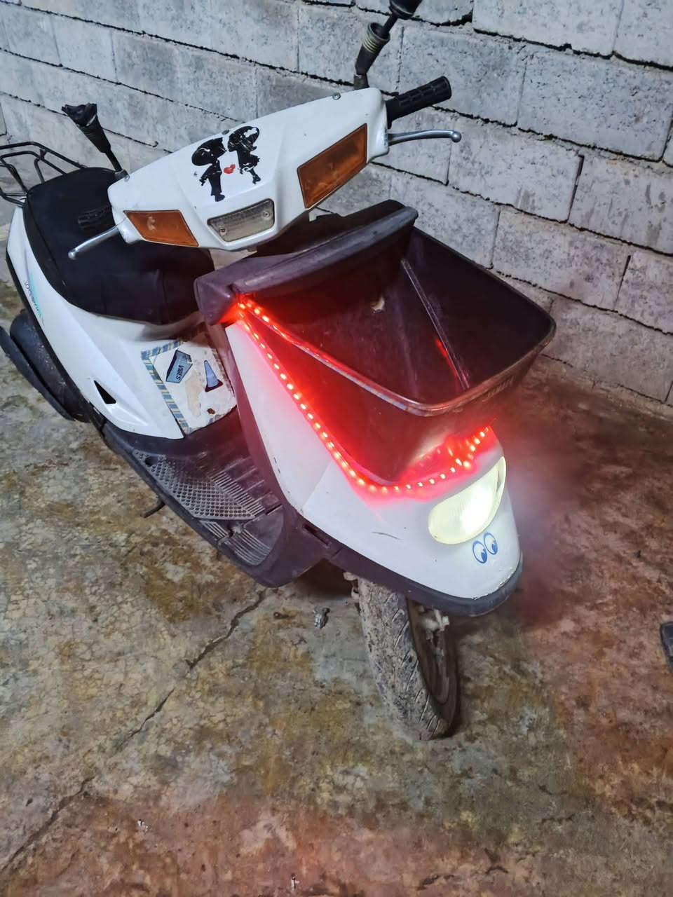 . ياماه.  كفرات كله بلادي كهربايات شغاله  سعره. 200 بي مجال   ***********
