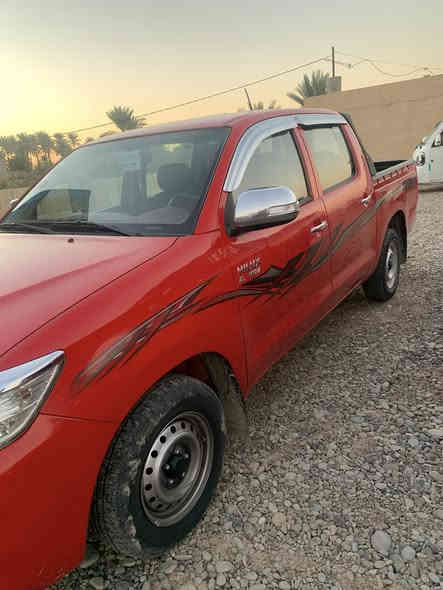 السلام عليكم تيوتا هايلكس موديل ٢٠١٤ سردار رقم سليمانيه انكليزي شاصي ١٢ سياره مكفوله كفاله عامه عده شخط بصيط صفحت البدي الباقي كفاله محرك ما مفتوح ماشيه ١٤٠ حقيقي سياره جديده جاهزه من صدر تخم تاير ويل كب تدفئه تبريد كله شغاله مكان ديالى بعقوبه للاستفسار 
***********
