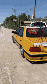 سلام عليكم 
بيجو 405 محدثه بارص موديل 2011 
سياره حلوه ونضيفه حداديه امامي وخلفي 100 
تخم تايرات مكينه كير نضيفات وخير من الله 
لا تنقيس ولا تبخير رقمها واسط نكليزي مشروع وطني 
مكاني بابل حله السعر 35 وبيها مجال ***********
