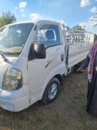 شاحنة • للبيع • تفاصيل بالصورة