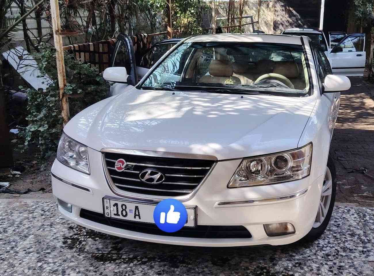 سلام عليكم سوناته 2009 خليجي مكينه2400 دوش  رقم بابل دولي سنويه 2030

 سياره بيه نص باب صبغ ونص جاملغ ونص قبق جنطه أثر شخوط بدون اي حادث سونار موجود سياره   جديده بمعنه الكلمه مكينه مامفتوحه ولاتنقص ولا تبخير تبريد تدفئه كلشي شغال.. موصفات فتحه شاشه تحكمات ويل كب كشنات جلد حساسات خلفيه.. السعر ١٢٣ وبيه مجال قليل 
مكان سياره كربلاء ***********
