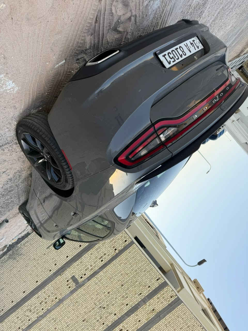 جارجر sxt 6v وارد امريكي
داخله للعراق تو ويل وهسه بلاصل فور ويل ونسبة امطار 
وبلعراق بس البنيد تبدل وخشوم الجاملغ صبغ الباقي كفاله وبيها كم شخط شوف العين رقمها بصره ب اسمي ماشيه 88 الف ميل
مواصفات رادار جانبي سماعات بوس ودمام خلفي كشن حضن السعر ١٧٣ وبيها مجال


**إذا كنت صاحب هذا الإعلان وتريد حذفه لأي سبب، رجاءا أرسل رسالة إلى الدعم الفني**