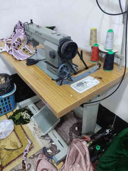 مكينه للبيع جديده 
مستخدمه قليل سعر 260

***********
