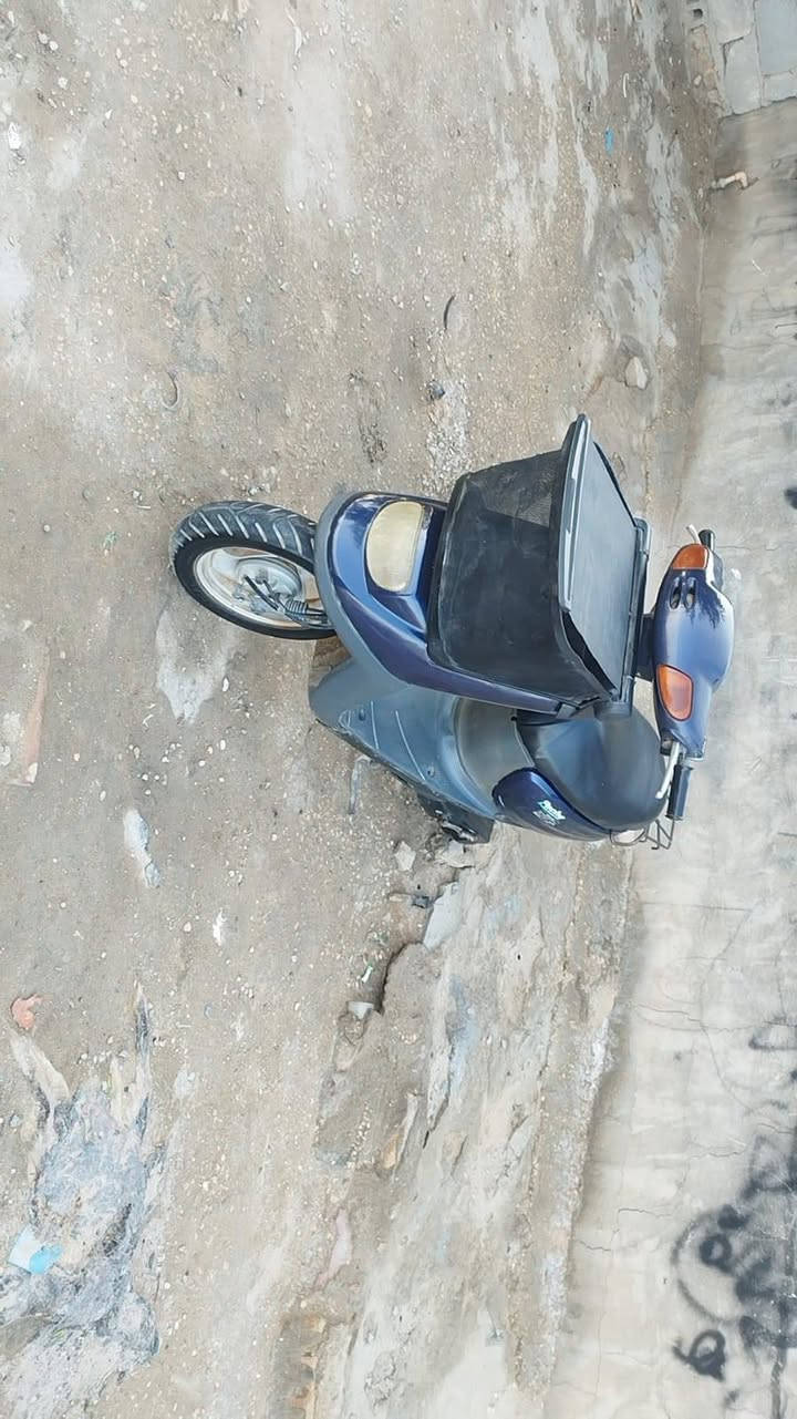 السلام عليكم ورحمه الله وبركاته دراجه منغولي بلاديه 2003 ما مفتوحه شغاله عنوان كربلاءن350 الشراي اتصل على هذا الرقم العنوان كربلاء***********
