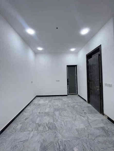 سلام عليكم
بيت للايجار السيديه قرب شارع الخيرران 📍
البيت فول بناء جديد زيرو ممسكون
50م
جبهة 6
3 غرف نوم
2 سويت
3 صحيات
صاله ومطبخ 
3 طوابق
مدخلين
للاستفسار اكثر ***********
للملاحظة مو ابو مكتب عقاري صاحب المنزل
