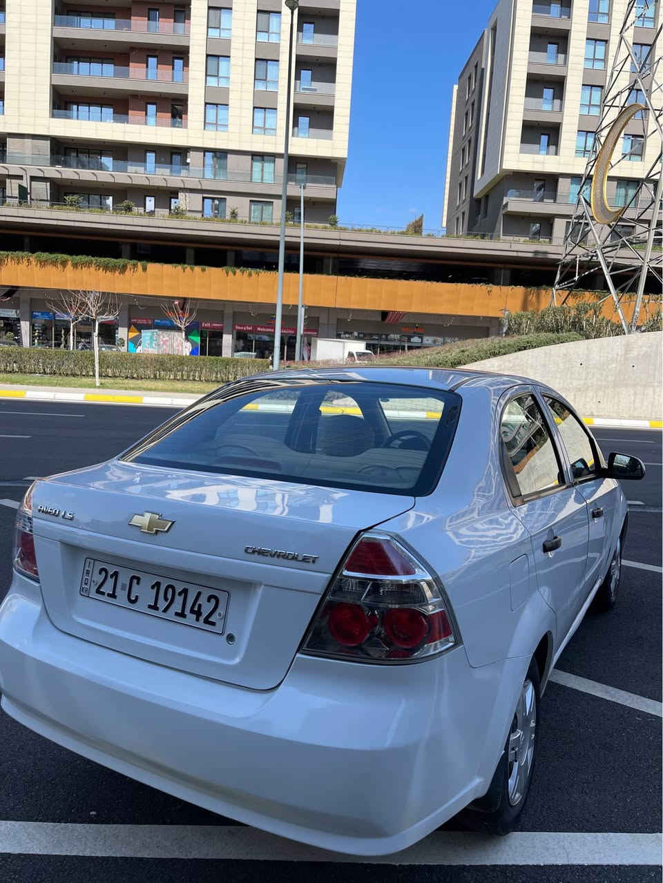 ئەڤیۆ ٢٠١١
ناوزەرد ی ٤ جام کارەبا
٣ پارچە و پەلەیەک بۆیاخە بێناوگرتن
گێڕ و مەکینە بەشەرتە
سەنەوی تا ٢٠٢٩ تازەیە 
سعری :٦٠$
***********
*********** السليمانية, العراق
