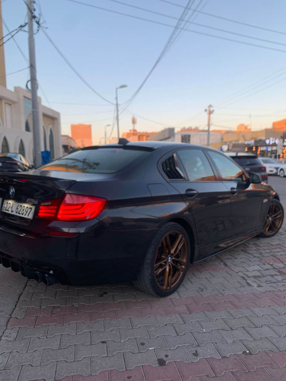 ▪️بی ام  BMW -F10 -530 خلیجی سفر شرکە عروش
▪️حجم محرك / V6 -530 نوزل كورت مرغوب بنزين 
▪️مواصفات : سلايت گەورە ، بریک بەسمە و ئۆتۆ ….. 
▪️بیلادی پەردە ئۆتۆ ، کامل کراوەتە ( M ) ……..   ……
▪️مەودای رۆیشتن ( ٢٧٠ کم ) گێڕ و مەکینە بەشەرت 
▪️رەقەم هەولێر سەنەوی مانگی ( ٨ ) ی ٢٠٢٥ کۆتایی 
▪️یەک چاملغ سبوغ بێ ناوگرتن بێ ئێڕباگ ،،،، ……… 
▪️سەیارەکە بێ شوخت و قەپ و قۆپە ماڵی دۆستە ،،،
▪️تحویل و غەرامە بەشەرت ( ٢٠٠ $ ) غەرامەی لەسەرە

▪️سعر مناسب ( ١٦٣ $ ) وەرەقە و مجال ▪️
واتساپ ☎️*********** Singapore
