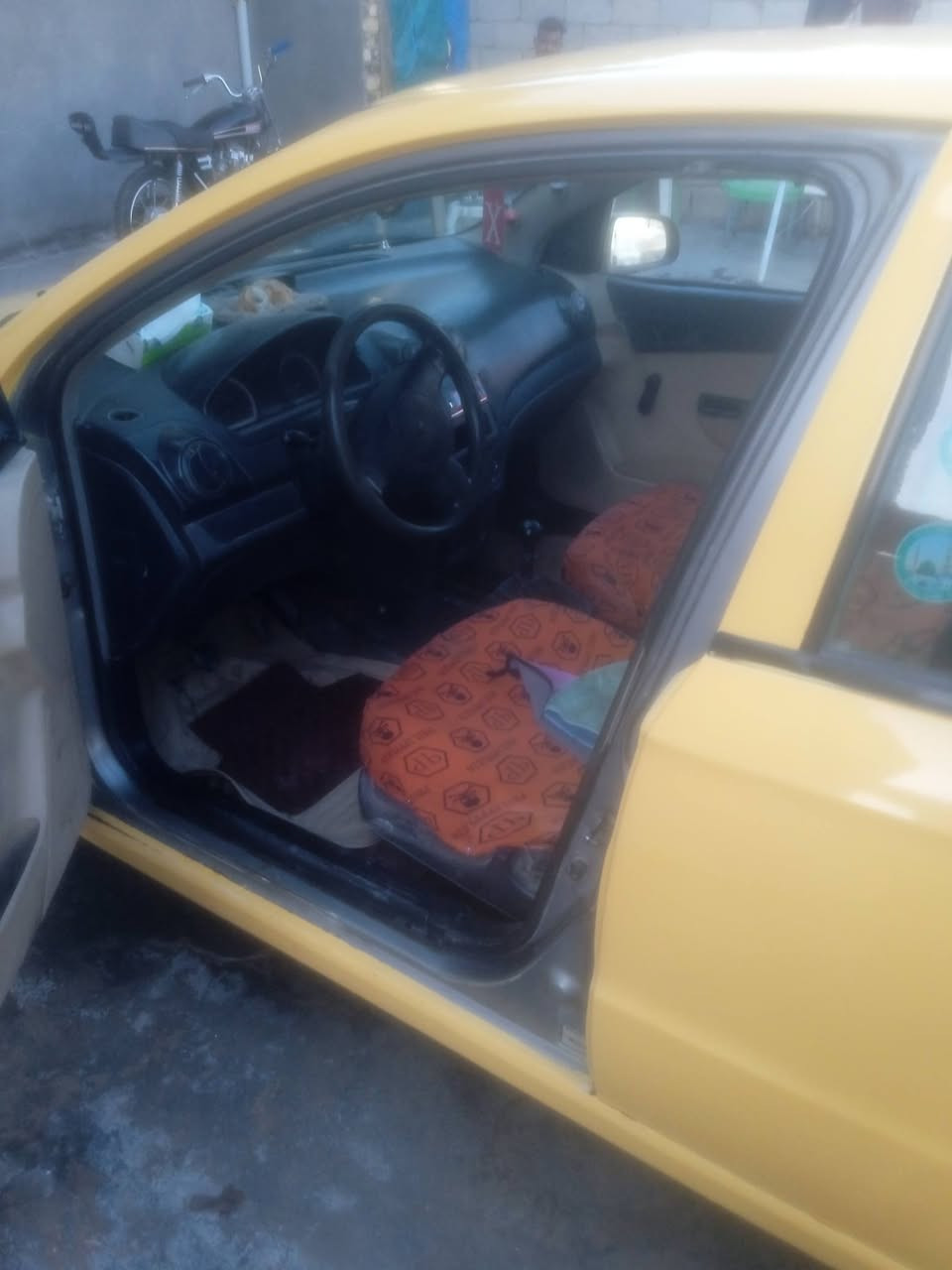 موديل 11
مكان اسياره الحله
اسعر 45وبيه حك اجيه
مكينه وكير جداد
رقمه قادسيه الماني
سنويه صاقطه صارله 3اشهر 
تالفون ***********
