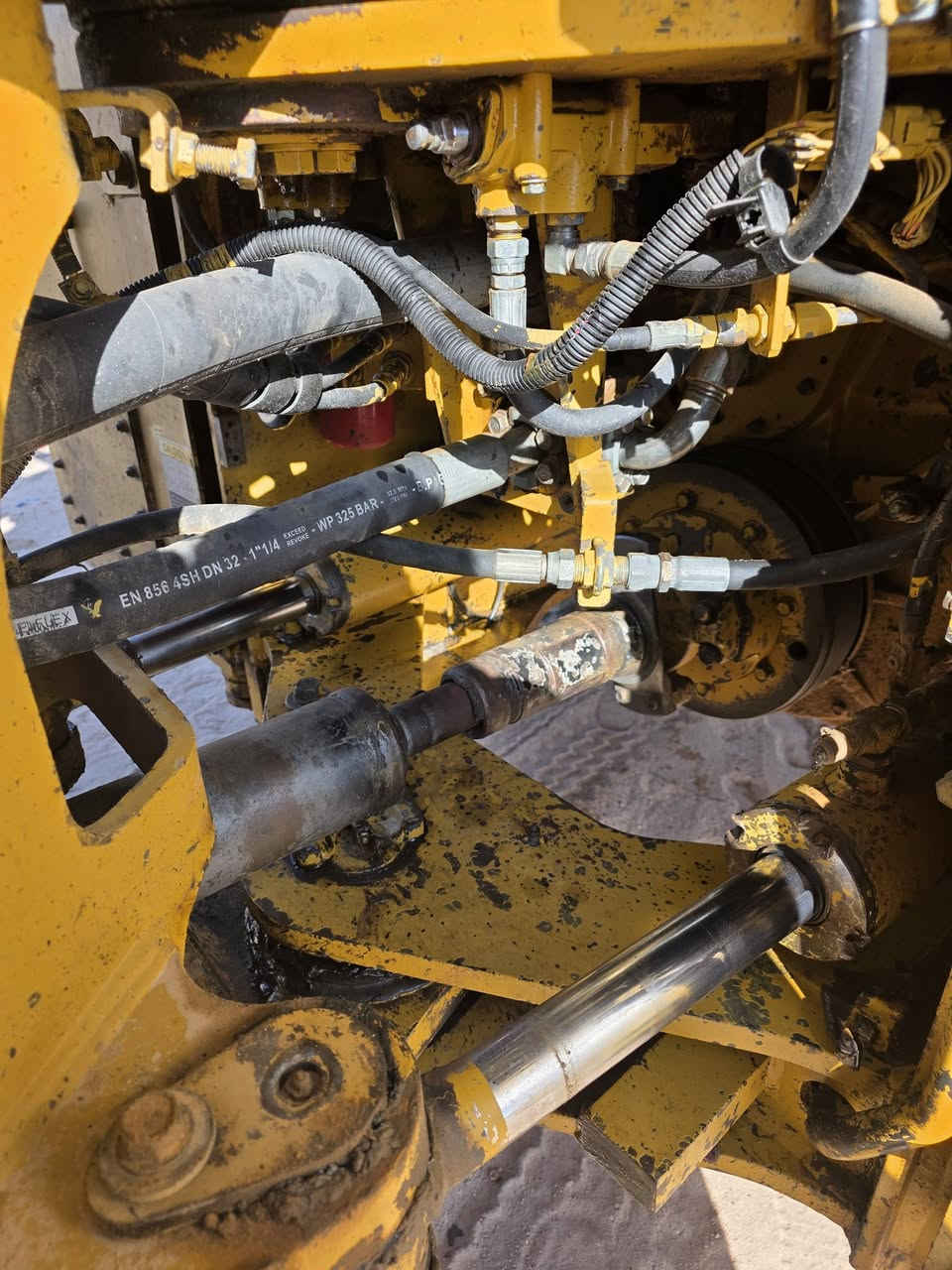 السلام عليكم شفل ٩٠ تمساح للبيع كفاله عامه تركم كير مكنيه شواصي عل بلاد رقم نجف مداور ثاني يوم كهربائيات كله شغال كشره حلو ونضيف اكسنات بلادي باتريات جدد توني شادهن حدادي زينه للستفسار ***********مكاني كربلاء
