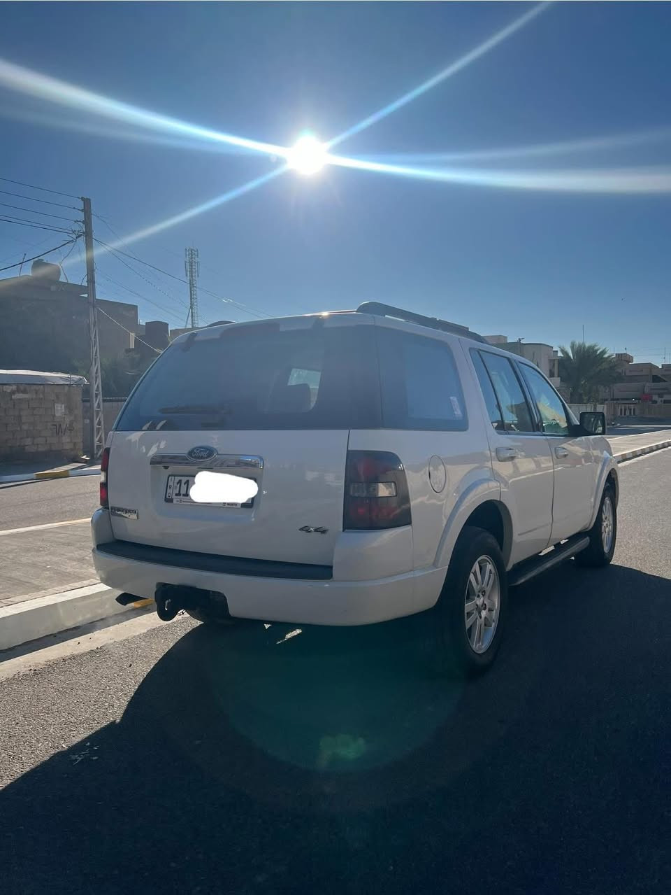 فورد اكسبلورر 2010 خليجي رقم بغداد  باسمي فول مواصفات سبعه راكب ثلاث قطع تبريد حساسات كاميرا سلايد كشن جلد و تدفئه و كهرباء تحكم دواسة الوقود والبريك محرك سته سلندر 
بيه بنيد صبغ 
السعر 128 بيه مجال
مكانه فلوجه
***********
