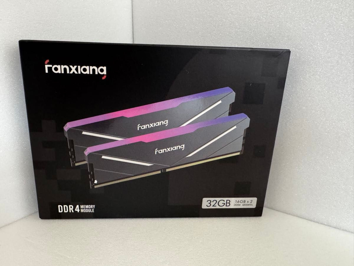 سلام عليكم
رامات DDR4 
2x16 32GB 3600
250 الف جديد اخواني 
للحجز خاص او وتساب *********** حياكم الله
