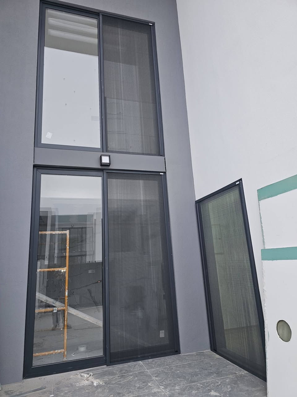 سلايد سيم مانع حشرات وبردة مانع رؤيا
معمل هيزدار  ***********
