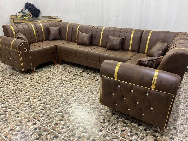 تميز معنا 🏅🥇
نحن الافضل بالجودة و الاسعار 
مستعدون لعمل كافة الموديلات ( جملة و مفرد )
ما عليك سوى ارسال صورة للموديل الذي ترغب به
ضمان 10 سنوات حقيقي 
نتميز بالدقة و السرعة في تجهيز الطلب 

1/هيكل خشب چام
2/بلوك اسود 16 ملم ركم+الصفائح 
3/سفنج 8مميز اول مضغوط 
4/قماش تركي حسب ختياركم  
5/صور هيكل موجوده تدللون
للحجز أرسل رقم عنوان تدللون 
واتساب ***********
العنوان محافظه بابل
