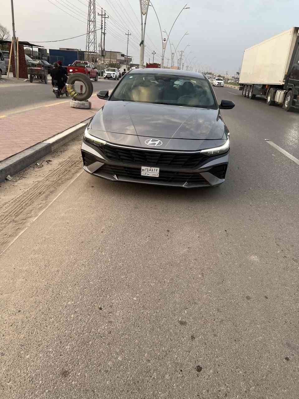 هيونداي النترا وارد امريكي
موديل 2025
حره مدفوع كمرك و ضريبه كامل بس الرقم

ماشي 4000 زيرو

حادث واضح بالصور 
مصلح ما ناقصه شي

السعر 145

مكان السيارة بصرة 

للاستفسار ***********

