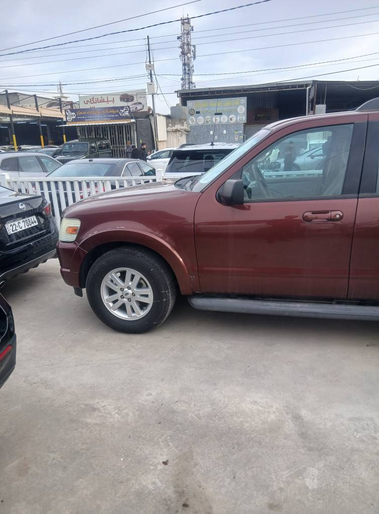 فۆرد ئێکسپلور ٢٠١٠ ئۆتۆماتیک
ناو زەرد
سێڕیز کوشن
چوار جام کارەبا ئاوێنە کارەبا
نمونە لەجوانی و سافی بێساردو چاڵ تەنها یەک پارچەو پەڵەی پێناوگرتن بۆیاخە
سەنەوی تازەیە بەناوی خۆمەوەیە 
چوار تایەی تازە
بێ مەسرەف ماڵی دۆستە
سعری :١٢٥ گەڵاو مەعامەلەشی تیایە
ژم:*********** السليمانية, العراق
